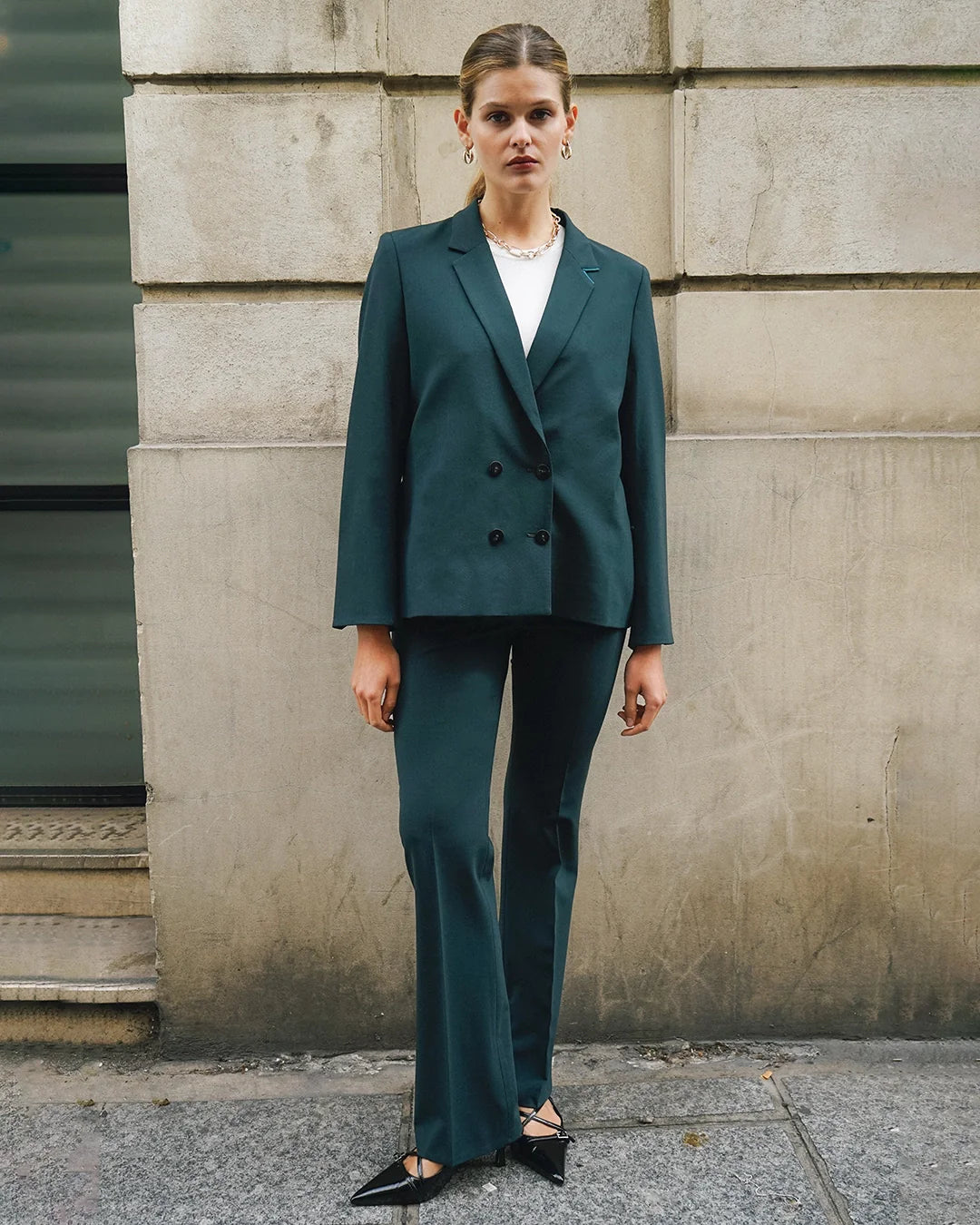 17H10_pantalon_tailleur_femme_paris_vert_flair_ethique_elegant-durable_indispensable_working_girl_workwear_