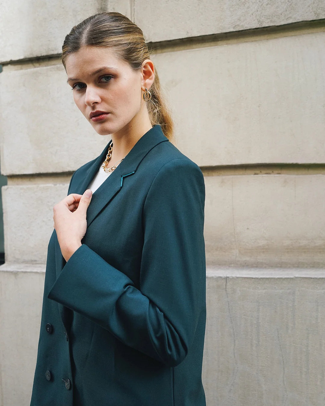 17h10 Blazer Boston - Vert Bouteille  | Nachhaltige Businessmode für Frauen